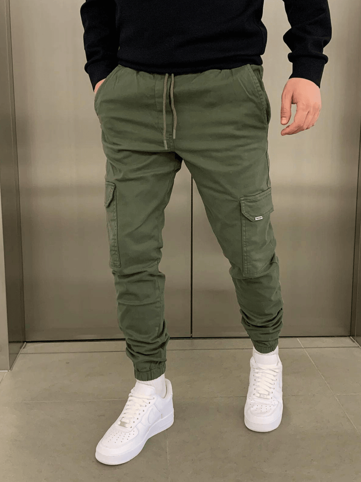 Relaxed Cargo Jogger Fit