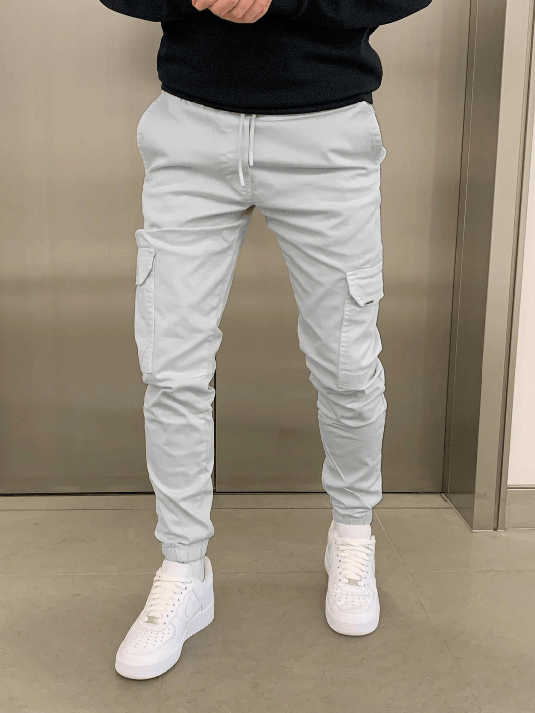 Relaxed Cargo Jogger Fit